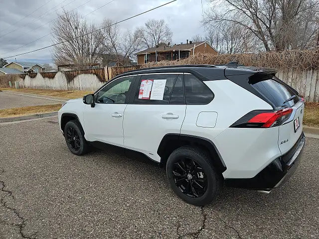 2024 Toyota RAV4 XSE